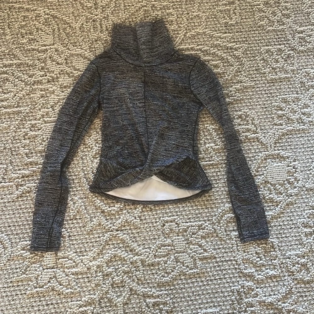 Lululemon Turtleneck Long Sleeve Top with faux knot front detail Size 6